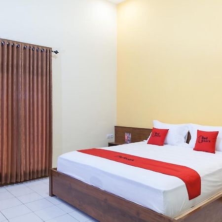 Hotel RedDoorz near Baluran National Park Pandean Zewnętrze zdjęcie