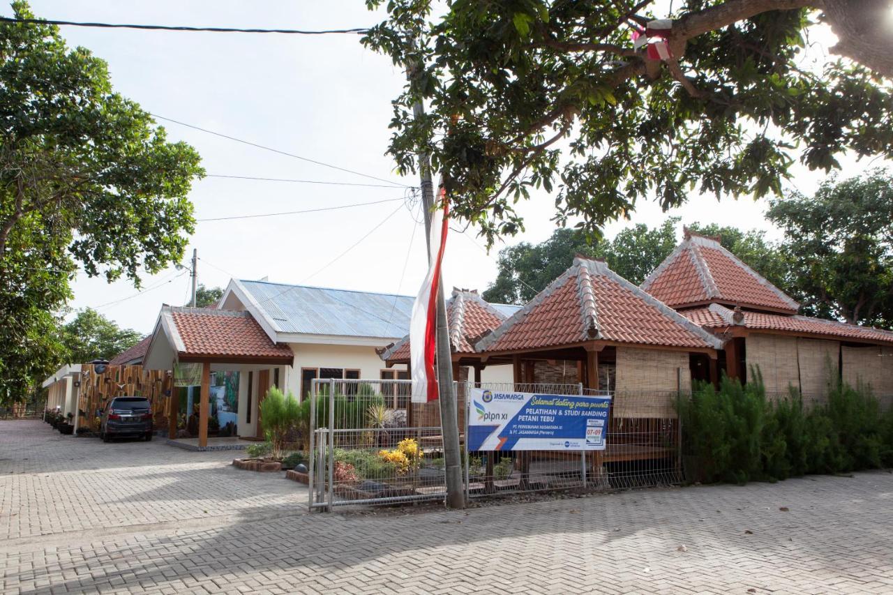 Hotel RedDoorz near Baluran National Park Pandean Zewnętrze zdjęcie